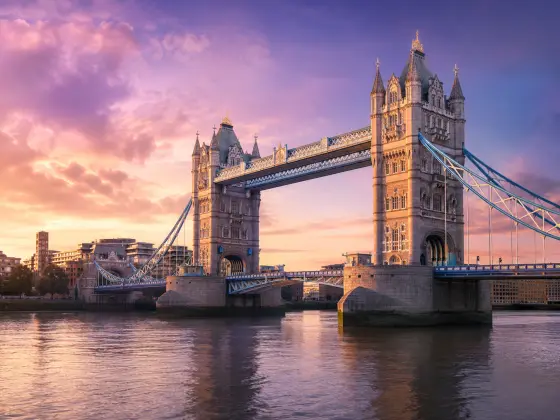 London and Tower Bridge representing Senton VPN servers in the United Kingdom